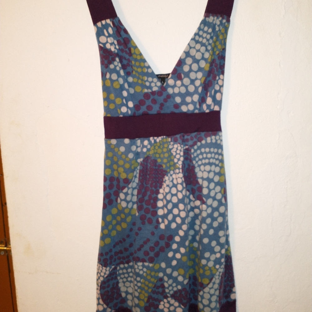 Circle pattern dress